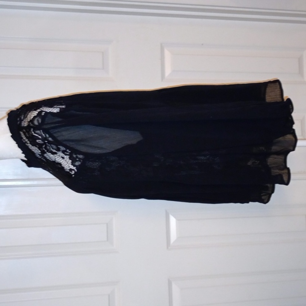 Lace, torrid blouse, 3x - Picture 5 of 8